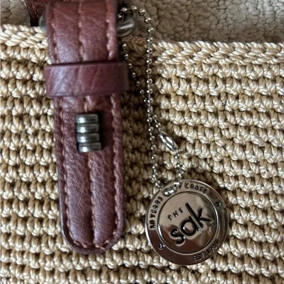 The Sak Silverwood Crochet Shopper Bag Shoulder Tote Zip Womens - Picture 4 of 6